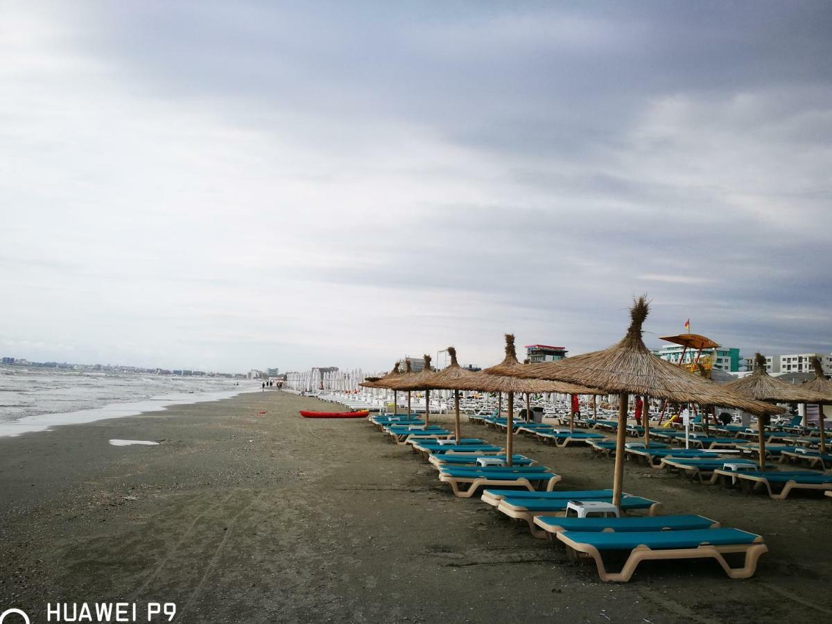Luxury Studio 42 De Silva Mamaia Eksteriør billede