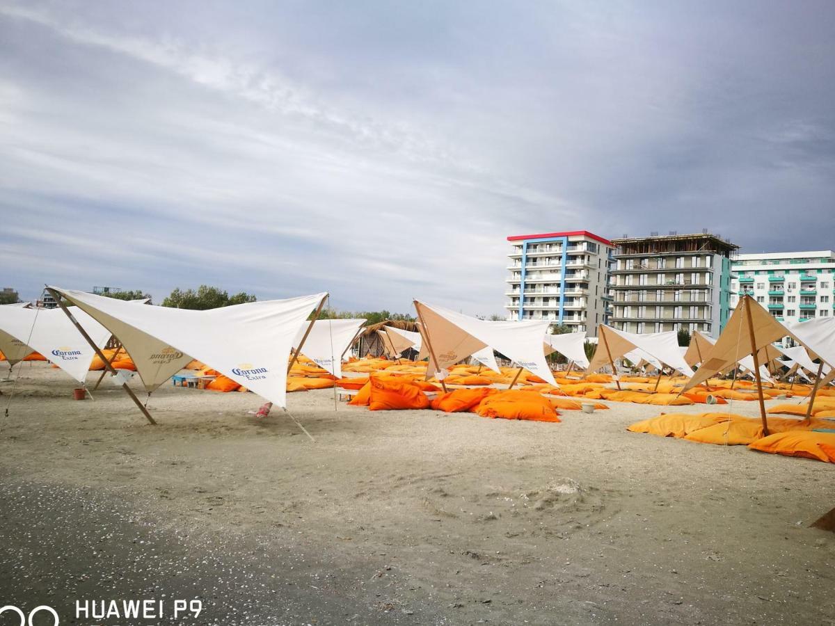 Luxury Studio 42 De Silva Mamaia Eksteriør billede