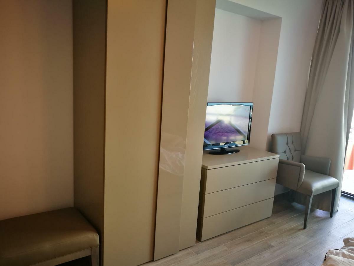 Luxury Studio 42 De Silva Mamaia Eksteriør billede